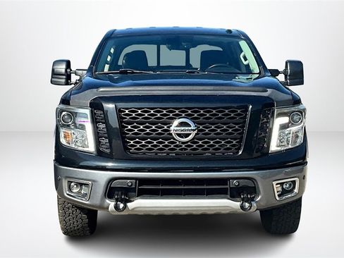 Used 2017 Nissan Titan PRO-4X image 2