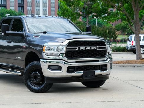 Used 2020 RAM 3500 Tradesman AWD/4WD image 3