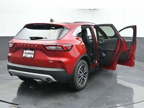 New 2025 Ford Escape SE image 52
