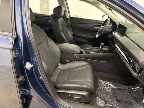 Certified 2024 Honda Accord Touring image 12