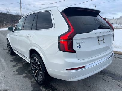 New 2026 Volvo XC90 B6 Ultra w/ Protection Package