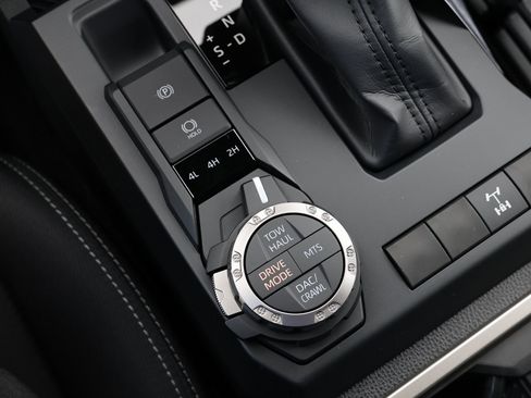 New 2025 Toyota Tacoma TRD Off-Road image 20