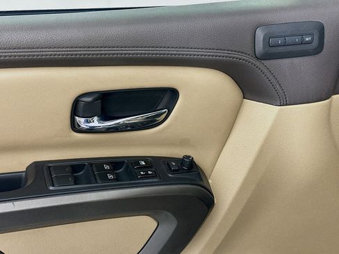 Used 2015 Nissan Armada Platinum w/ Platinum Reserve Package image 15