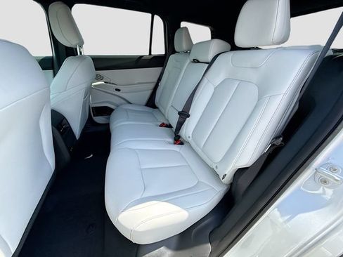 New 2026 Jeep Cherokee Limited AWD/4WD image 18