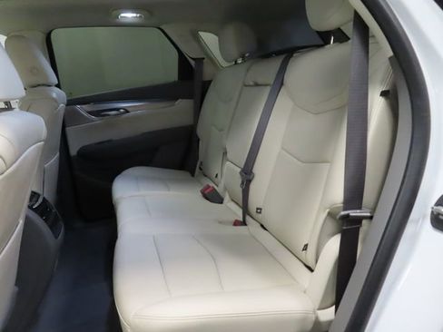 Certified 2023 Cadillac XT5 Premium Luxury w/ LPO, Floor Liner Package AWD/4WD image 20
