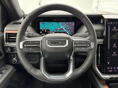 New 2026 GMC Yukon Denali w/ Sun & Power Step Package AWD/4WD image 21