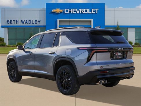 New 2026 Chevrolet Traverse LT w/ Midnight/Sport Edition image 5