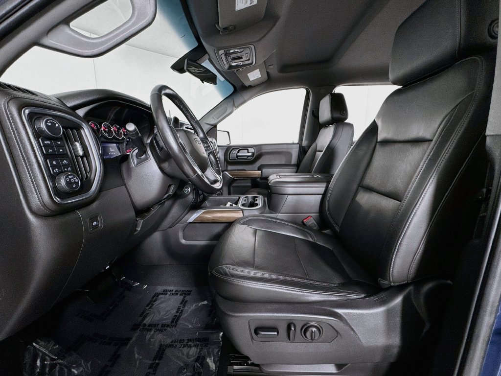 Used 2019 Chevrolet Silverado 1500 LT Trail Boss AWD/4WD image 11