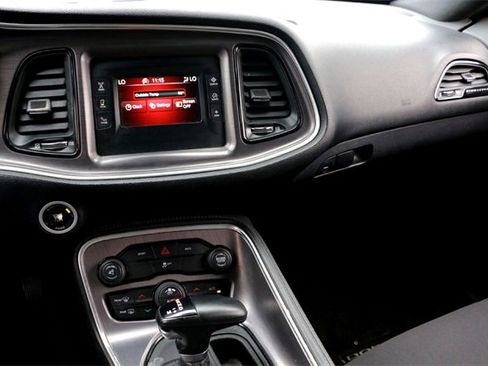 Used 2016 Dodge Challenger SXT image 16