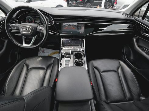 Used 2023 Audi Q7 3.0T Premium w/ Convenience Package AWD/4WD image 36
