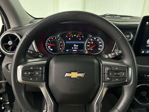 Certified 2025 Chevrolet Blazer LT AWD/4WD image 11