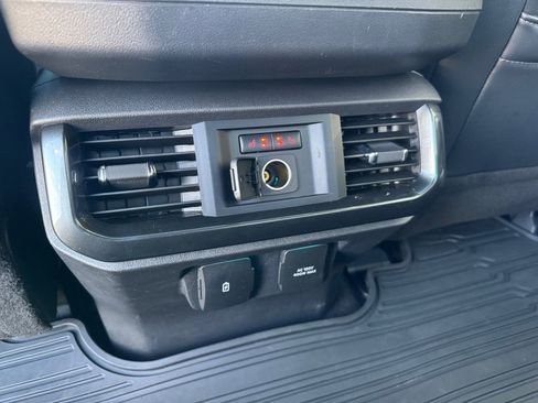 Used 2021 Ford F150 Lariat w/ Equipment Group 502A High image 20