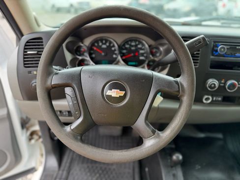 Used 2013 Chevrolet Silverado 3500 W/T image 32