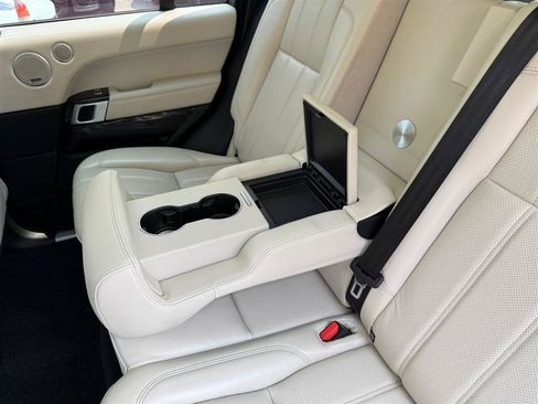 Used 2017 Land Rover Range Rover HSE AWD/4WD image 16