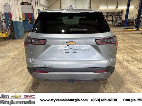 Used 2026 Chevrolet Equinox LT w/ Convenience Package II image 7