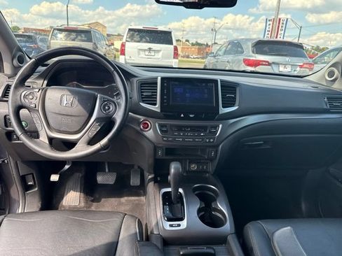 Used 2017 Honda Pilot EX-L image 18