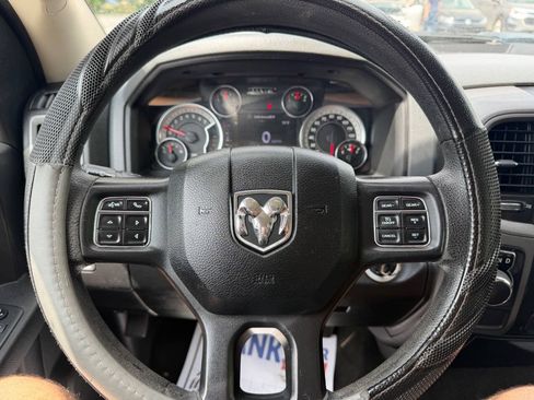 Used 2017 RAM 1500 Express w/ Express Value Package RWD image 17