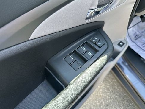 Used 2019 Honda Pilot EX image 17