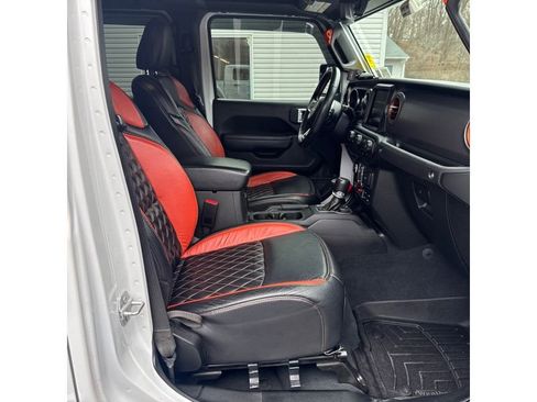 Used 2023 Jeep Gladiator Mojave w/ LED Lighting Group image 5