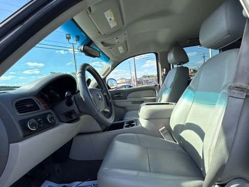 Used 2013 GMC Sierra 1500 SLT w/ Suspension Package, Off-Road image 17