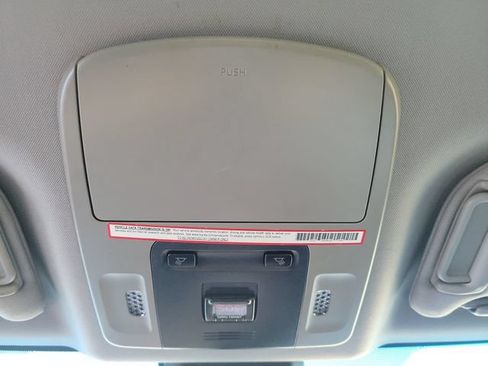 Used 2019 Toyota Camry LE FWD image 29