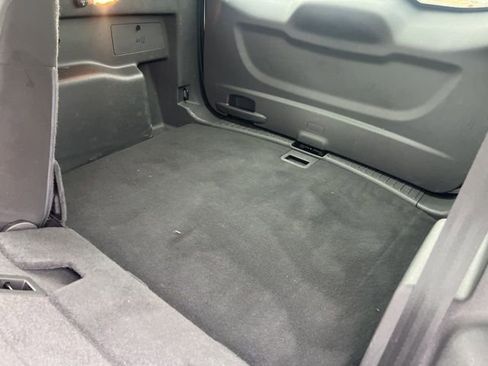 Certified 2019 Ford Escape SE image 21