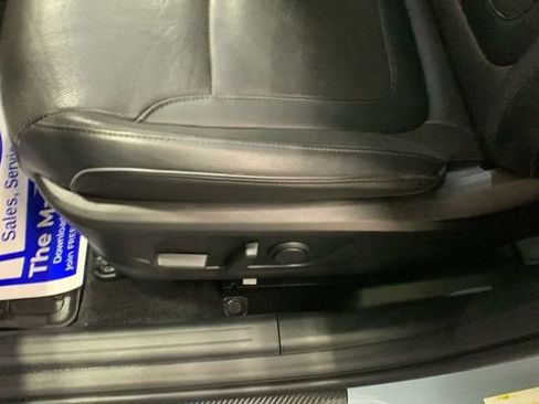 Used 2022 Hyundai Santa Cruz Limited image 8