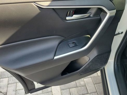 Used 2023 Toyota RAV4 XLE w/ Convenience Package image 22