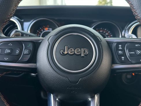 Used 2023 Jeep Wrangler Unlimited Rubicon 392 image 27