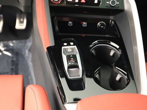New 2026 Audi SQ5 Premium Plus AWD/4WD image 21