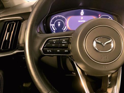 Used 2024 MAZDA CX-90 Plug-In Hybrid w/ Premium Pkg image 24