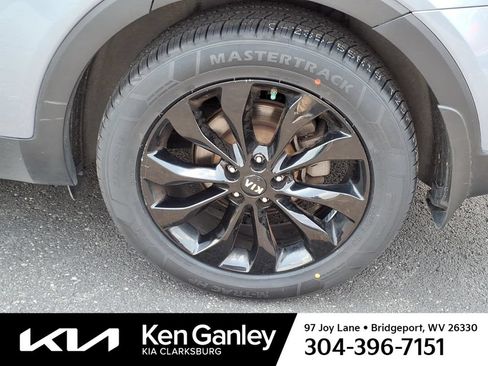 Used 2020 Kia Sorento S AWD/4WD image 8