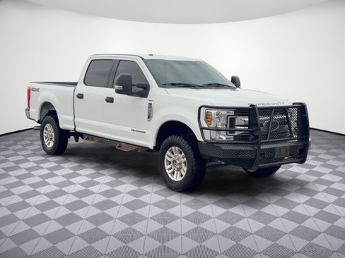 Used 2018 Ford F250 XLT AWD/4WD image 7