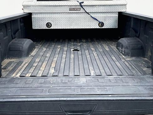 Used 2019 Chevrolet Silverado 2500 W/T w/ WT Convenience Package AWD/4WD image 17