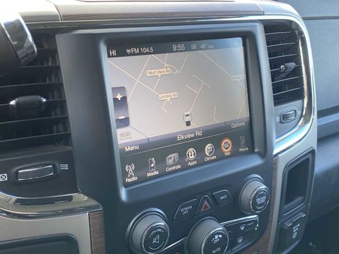 Used 2014 RAM 3500 Laramie w/ Convenience Group image 27