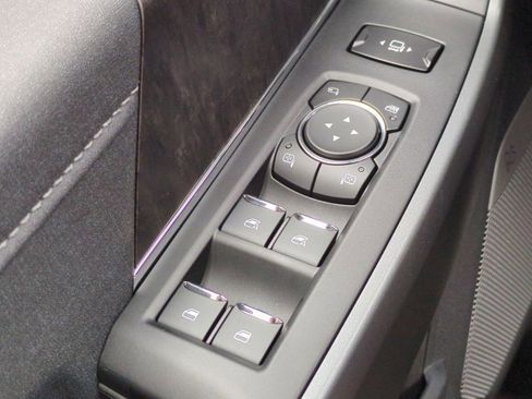 New 2026 Ford F250 Lariat w/ FX4 Off-Road Package image 24