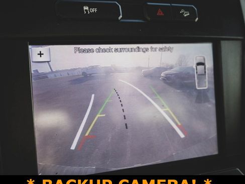 Used 2019 Ford F250 Lariat w/ Lariat Ultimate Package image 3