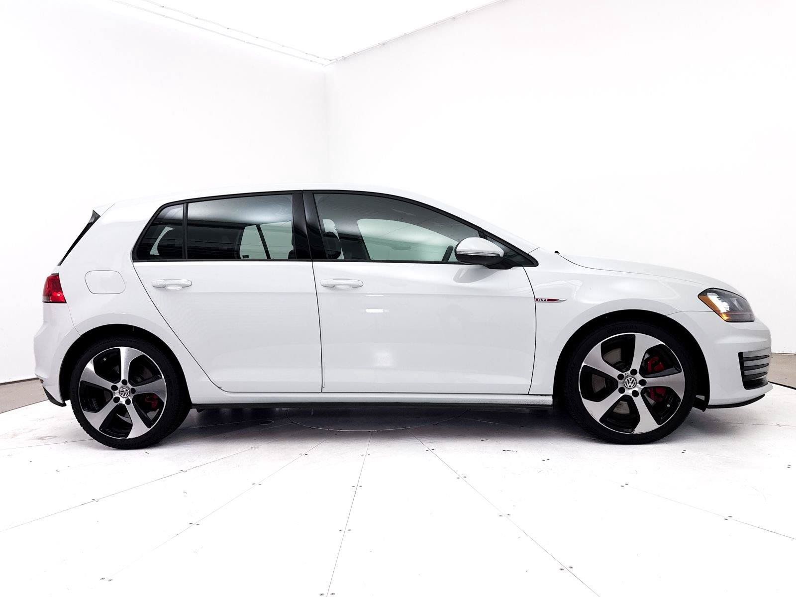 Used 2017 Volkswagen GTI Autobahn FWD image 40