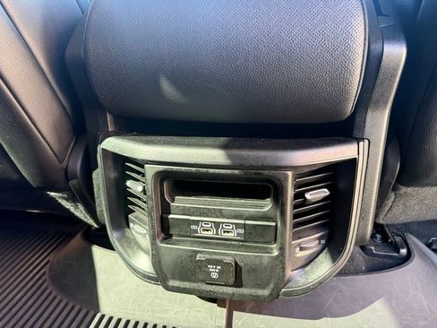 Used 2022 RAM 1500 Laramie image 11
