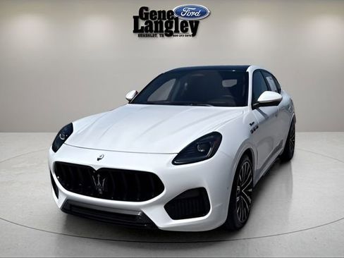 Used 2023 Maserati Grecale Modena AWD/4WD image 5