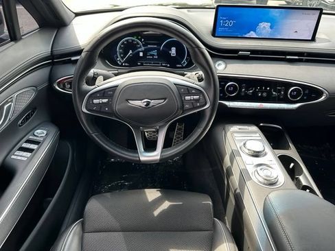 Used 2025 Genesis GV70 2.5T w/ Sport Prestige Package AWD/4WD image 19