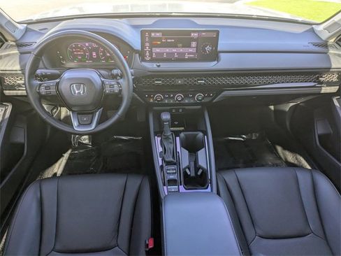 Used 2025 Honda Accord Touring image 15