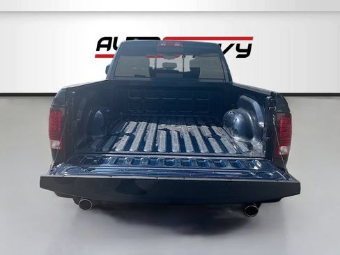 Used 2019 RAM 1500 Warlock RWD image 23
