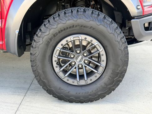 Used 2020 Ford F150 Raptor w/ Equipment Group 802A Luxury AWD/4WD image 10