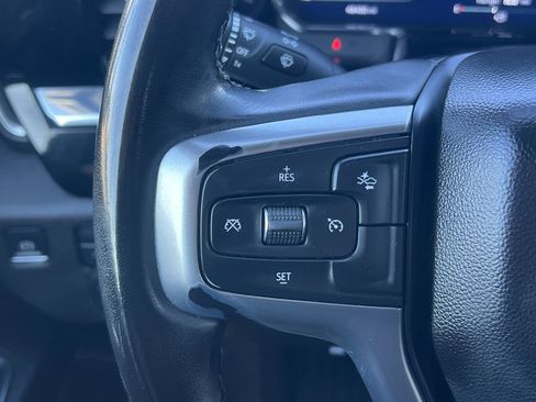Used 2024 Chevrolet Silverado 2500 LT image 11