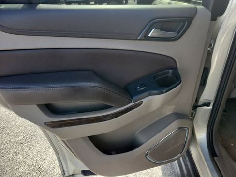 Used 2016 Chevrolet Tahoe LS RWD image 11