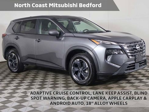 Used 2024 Nissan Rogue SV AWD/4WD image 1