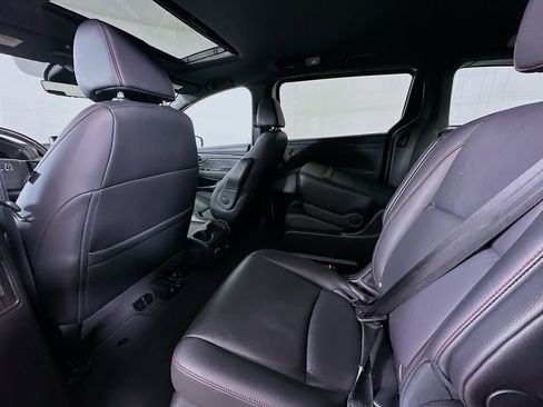 Used 2025 Honda Odyssey Sport-L image 13