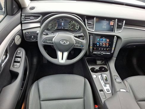 Used 2023 INFINITI QX50 Luxe image 12