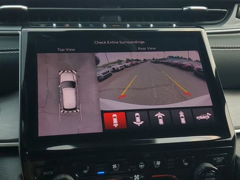 Certified 2025 Jeep Grand Cherokee L Limited w/ Luxury Tech Group II AWD/4WD image 31